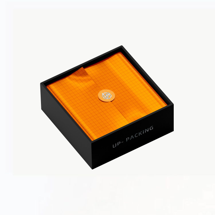 Hot Custom Order Accepted Practical Cardboard Gift Box for Elegant Gift Sets Packing