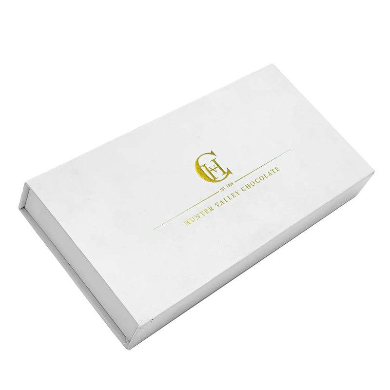 Custom Gold Stamping White Rigid Paper Box Magnetic Closure Golden Packaging Box Luxury Chocolate Gift Boxes